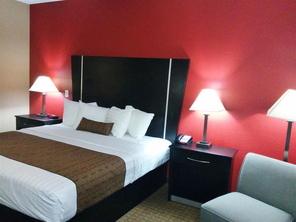 Rodeway Inn Dilley Room photo